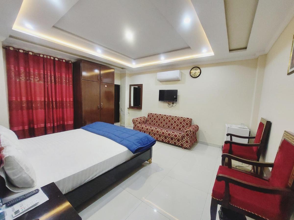 Hotel White Pearl Lahore Bagian luar foto