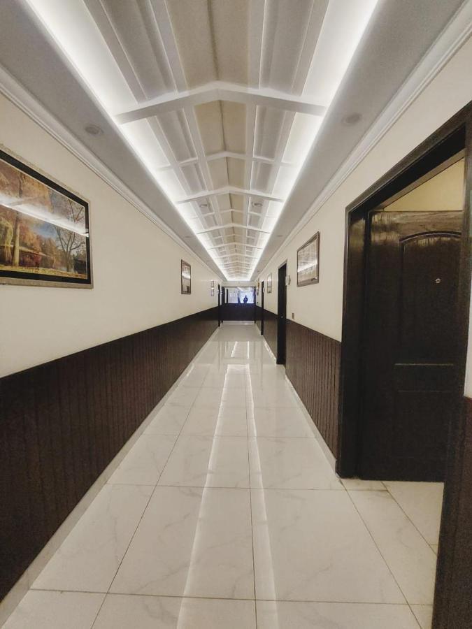 Hotel White Pearl Lahore Bagian luar foto